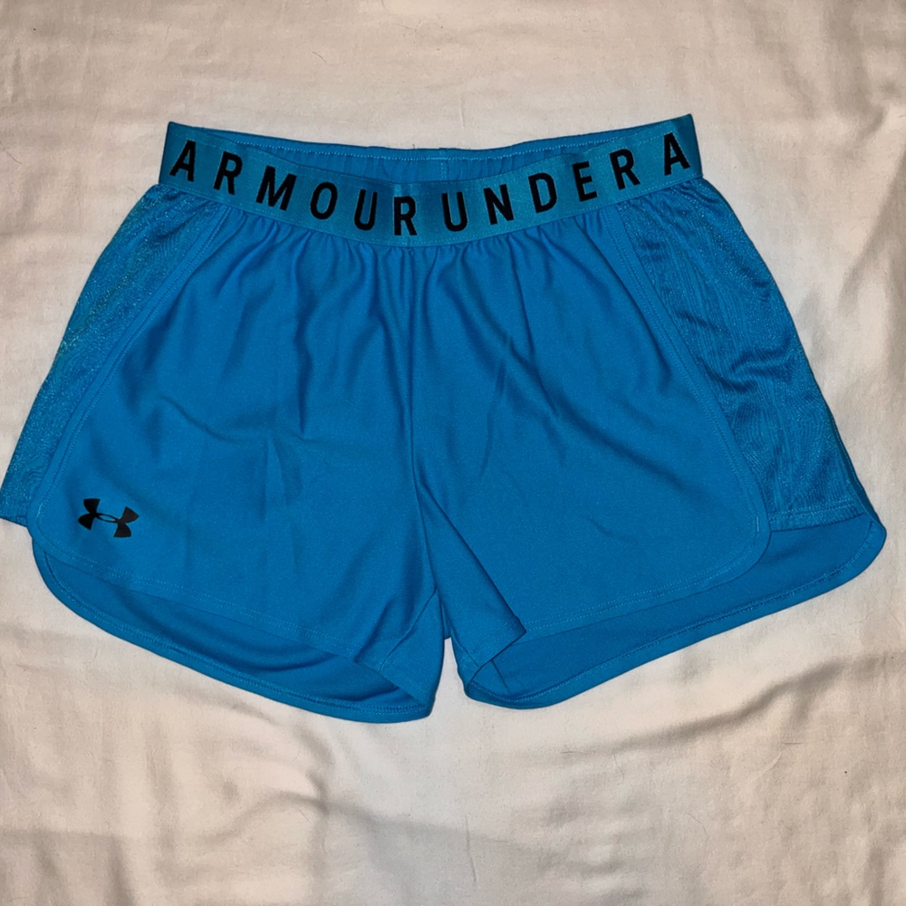 NWOT Under Armour Loose Athletic Shorts